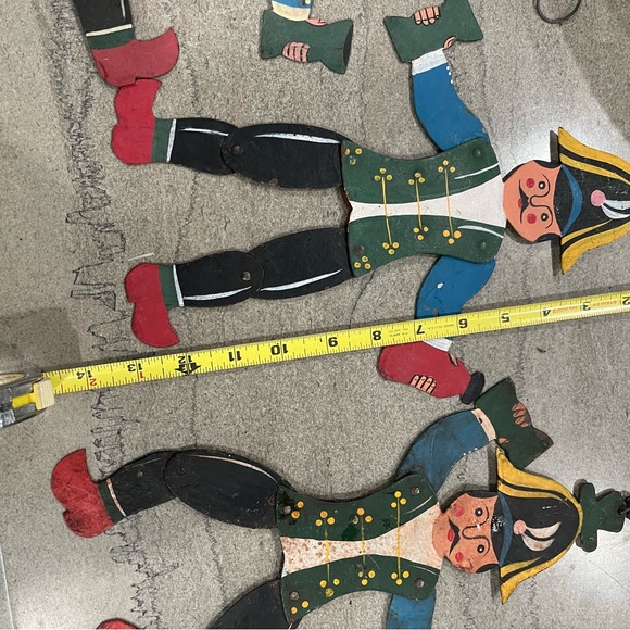 Primitive French Shadowdancer - Picture 3 of 6